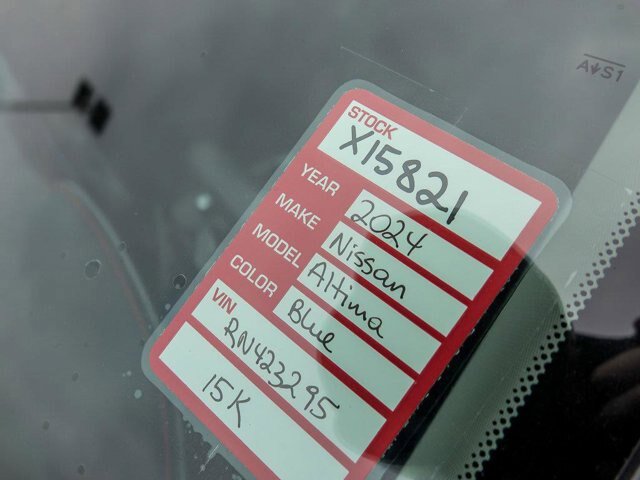 Used 2024 Nissan Altima 2.5 SR AWD/4WD image 35