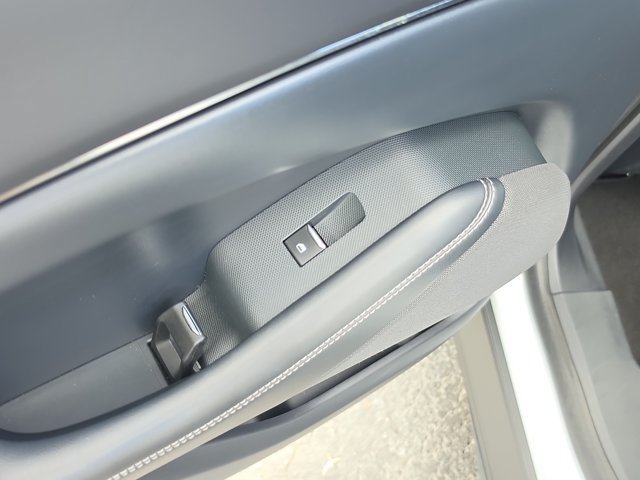 Certified 2021 Ford Mustang Mach-E Select RWD image 13