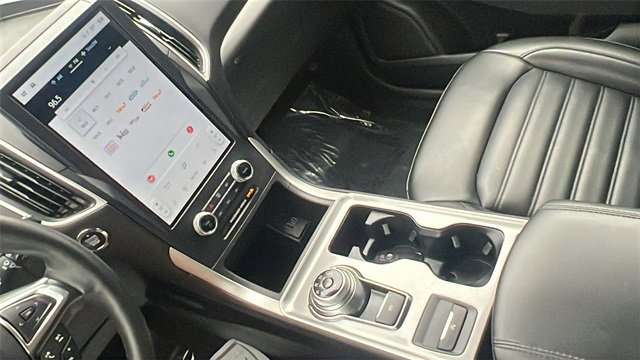 Certified 2024 Ford Edge SEL image 26