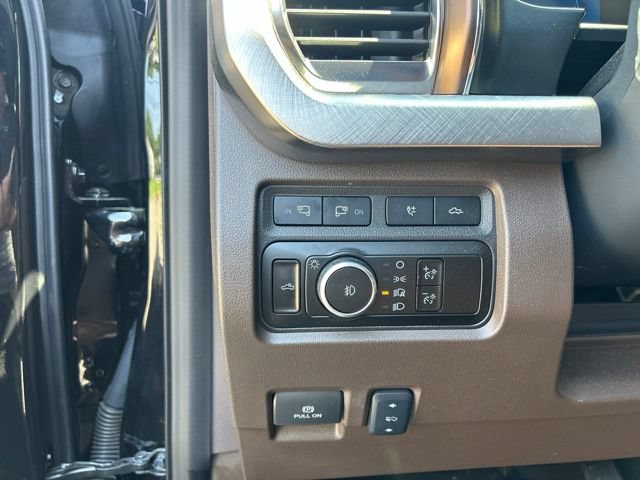 Certified 2024 Ford F250 King Ranch AWD/4WD image 21