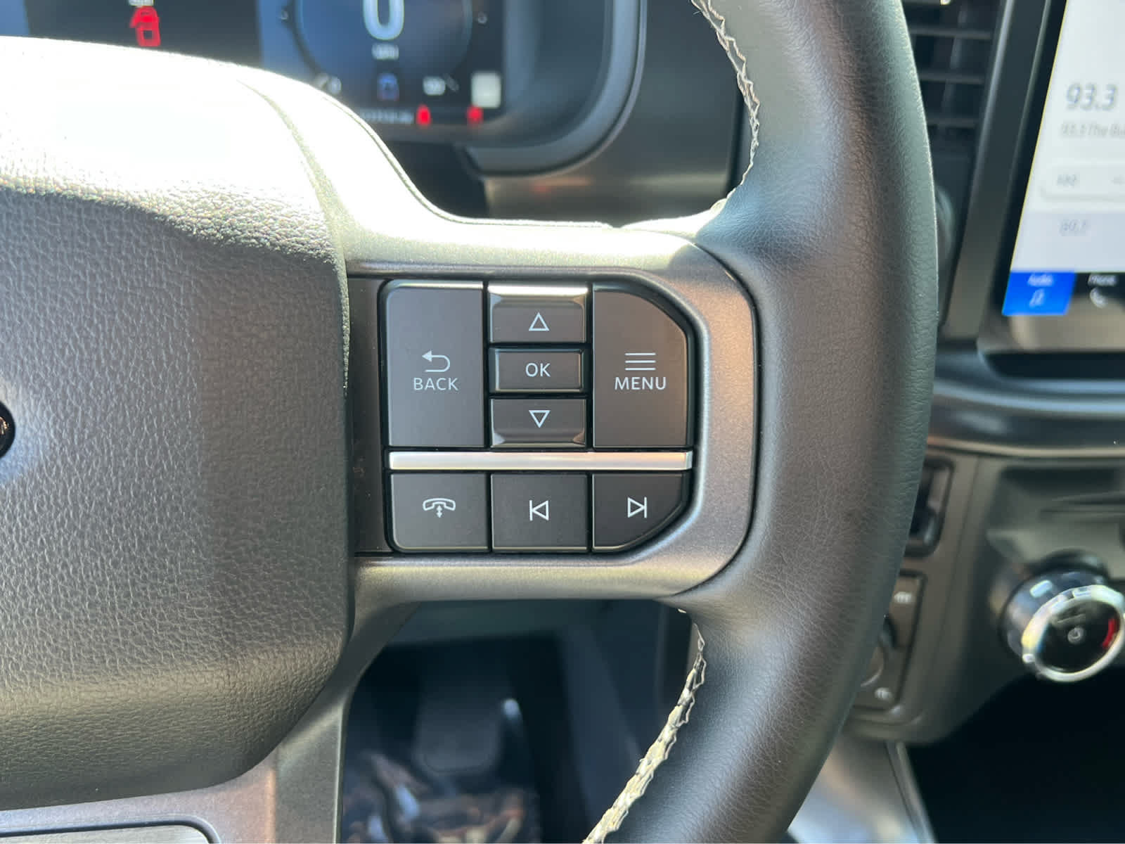 Certified 2025 Ford F150 Lariat AWD/4WD image 35