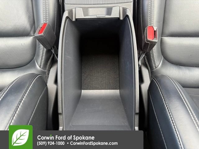 Certified 2025 Ford Escape Platinum AWD/4WD image 35