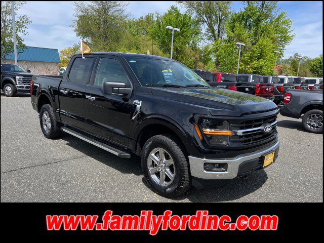 Certified 2025 Ford F150 XLT w/ Equipment Group 301A Standard AWD/4WD image 1
