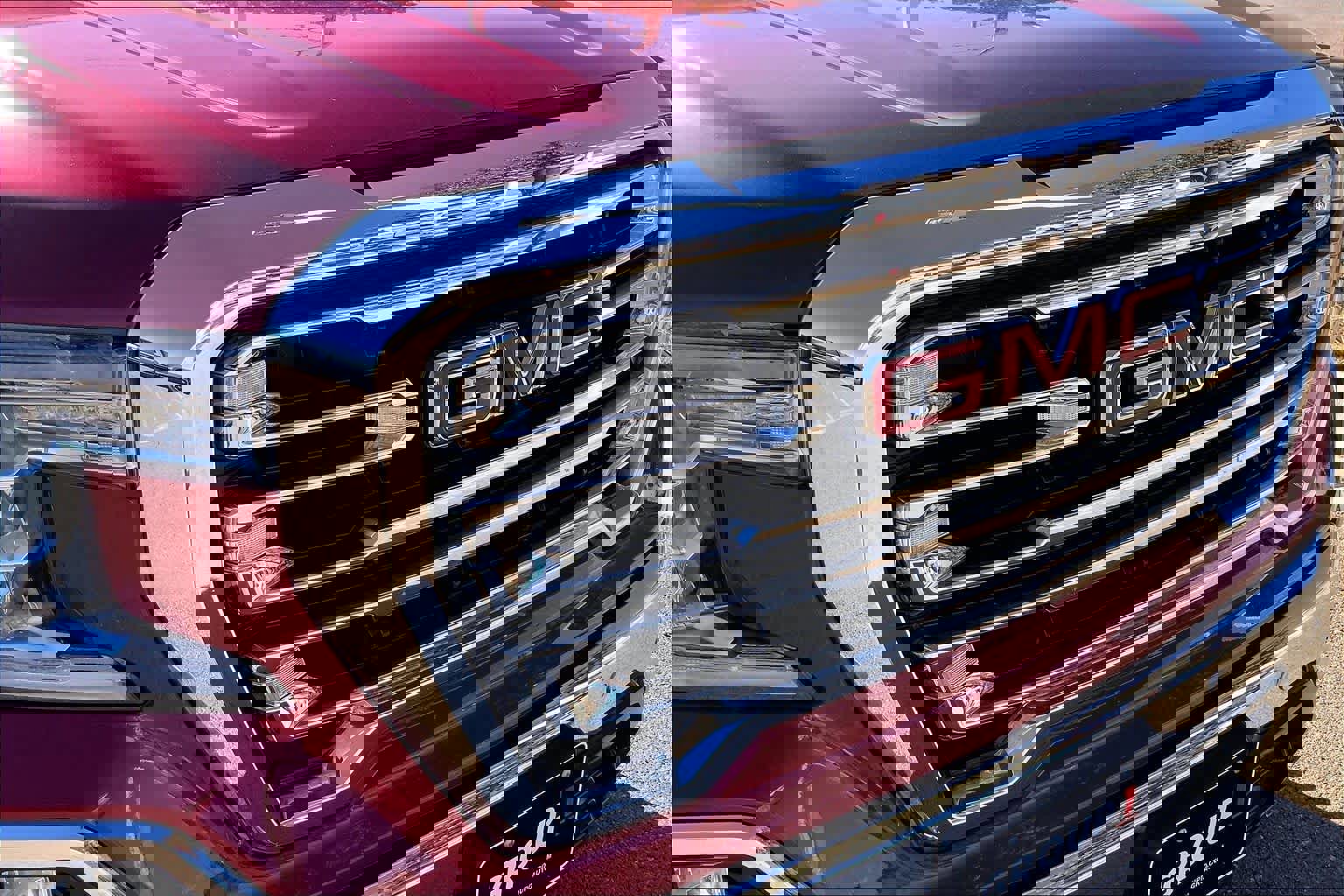 Used 2020 GMC Sierra 1500 SLT image 29