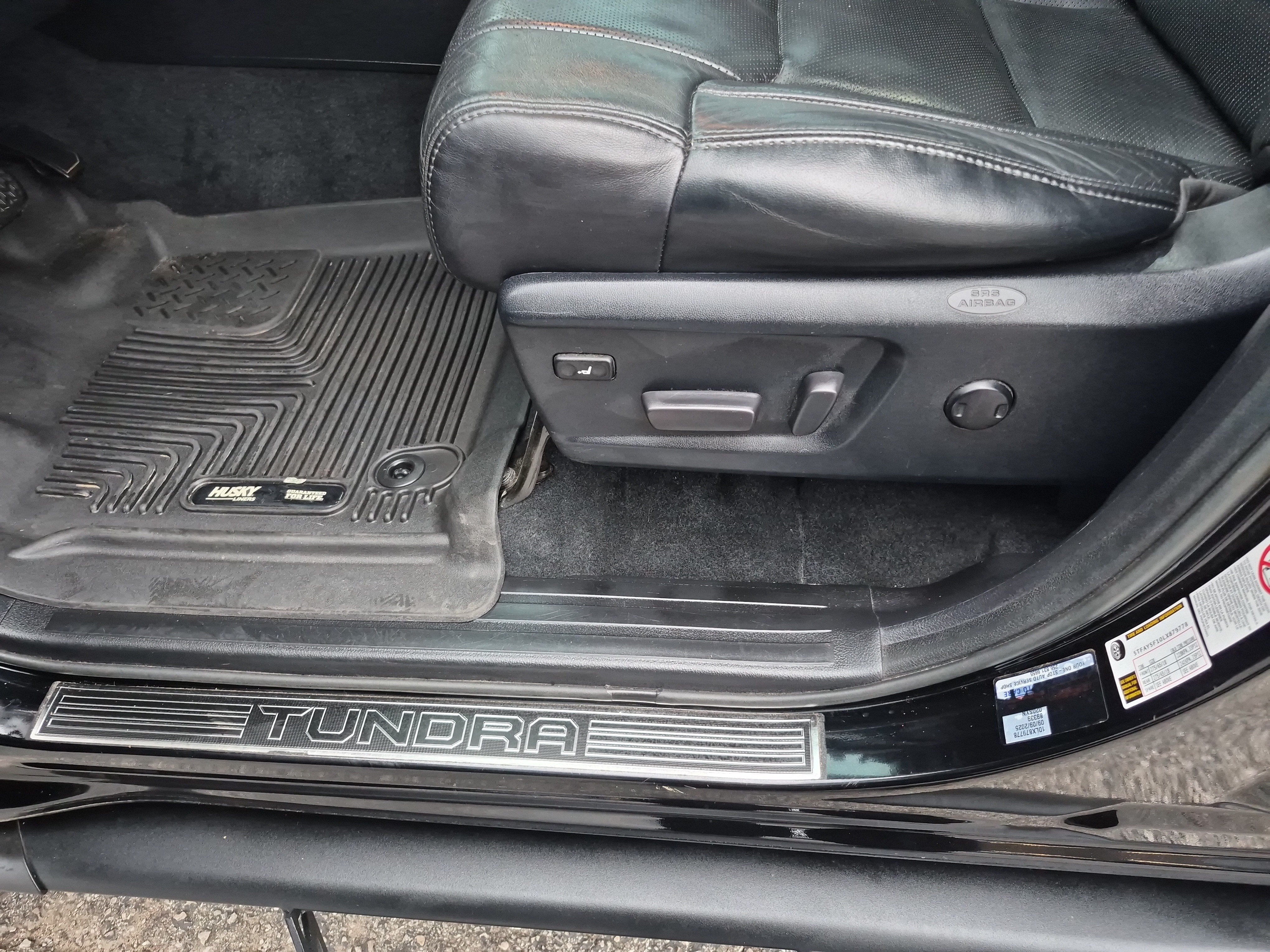 Used 2020 Toyota Tundra Platinum AWD/4WD image 15