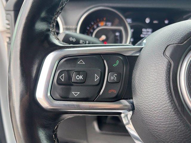 Used 2023 Jeep Wrangler Unlimited Sahara w/ Cold Weather Group AWD/4WD image 8