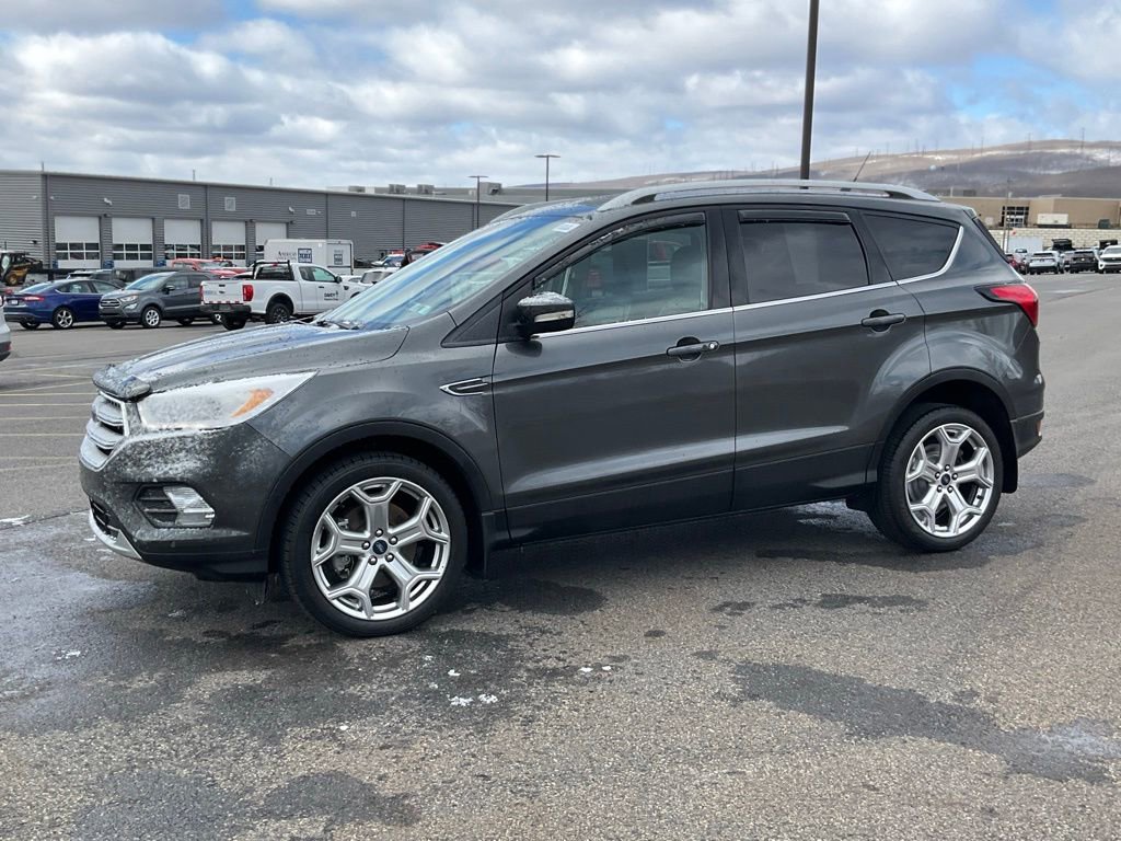 Certified 2019 Ford Escape Titanium image 29