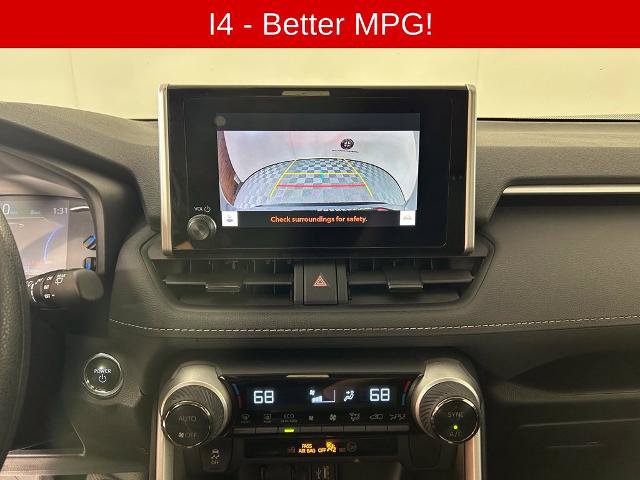 Used 2025 Toyota RAV4 XLE AWD/4WD image 4