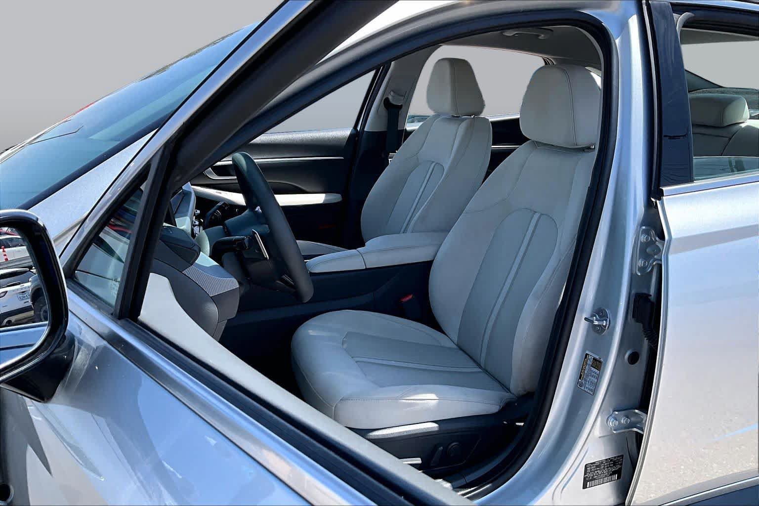 Used 2025 Hyundai Sonata SEL FWD image 8