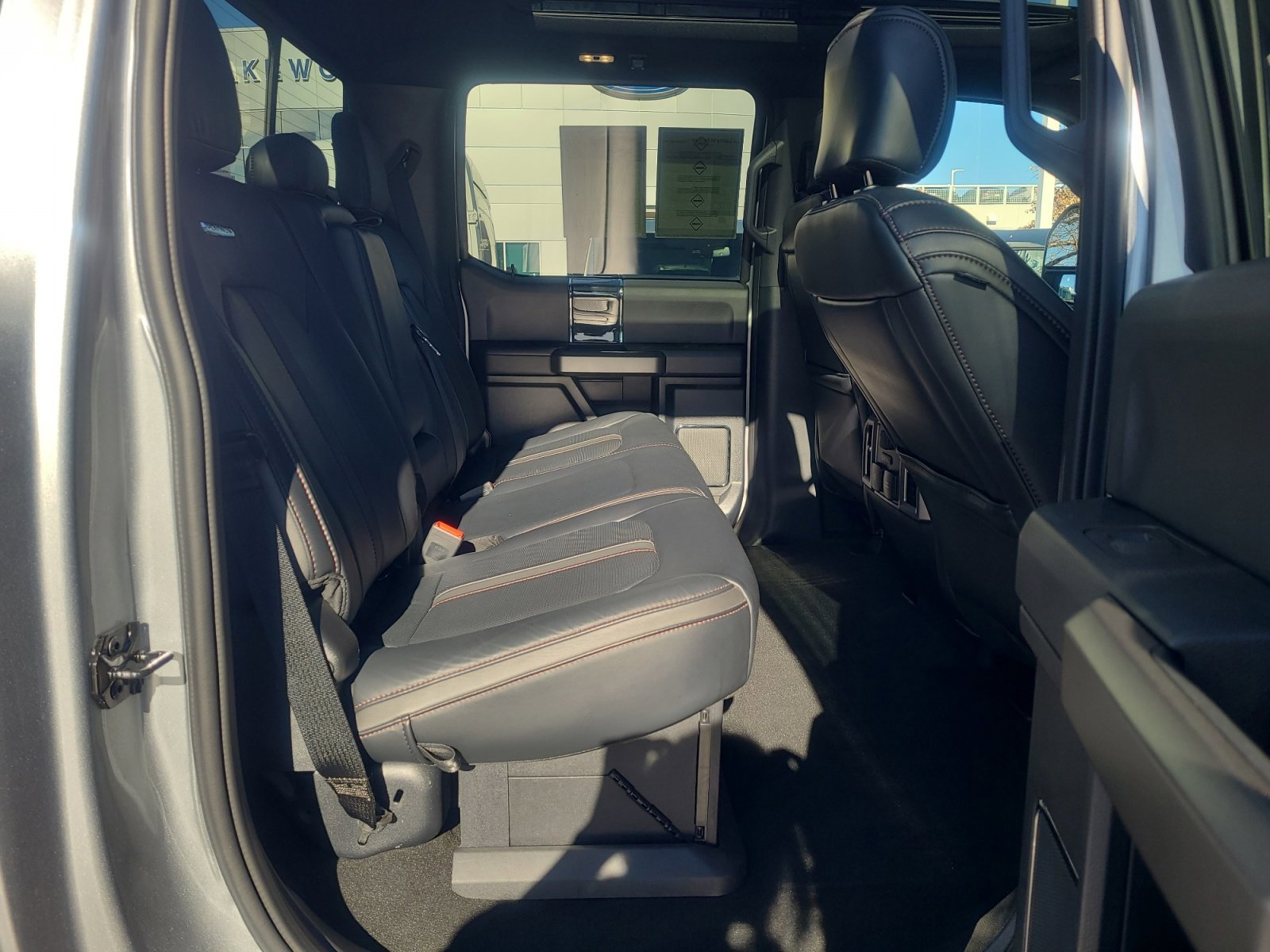 Certified 2022 Ford F350 Platinum image 18