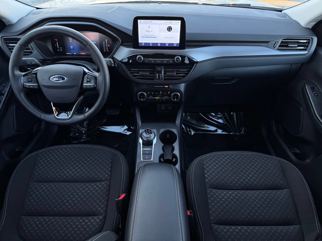Certified 2024 Ford Escape Active AWD/4WD image 15