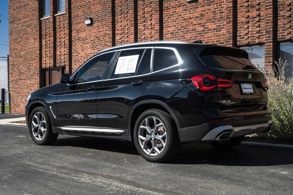 Used 2023 BMW X3 xDrive30i w/ Premium Package AWD/4WD image 4