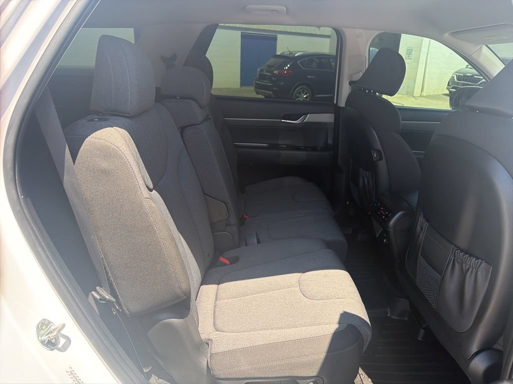 Used 2022 Hyundai Palisade SE AWD/4WD image 45