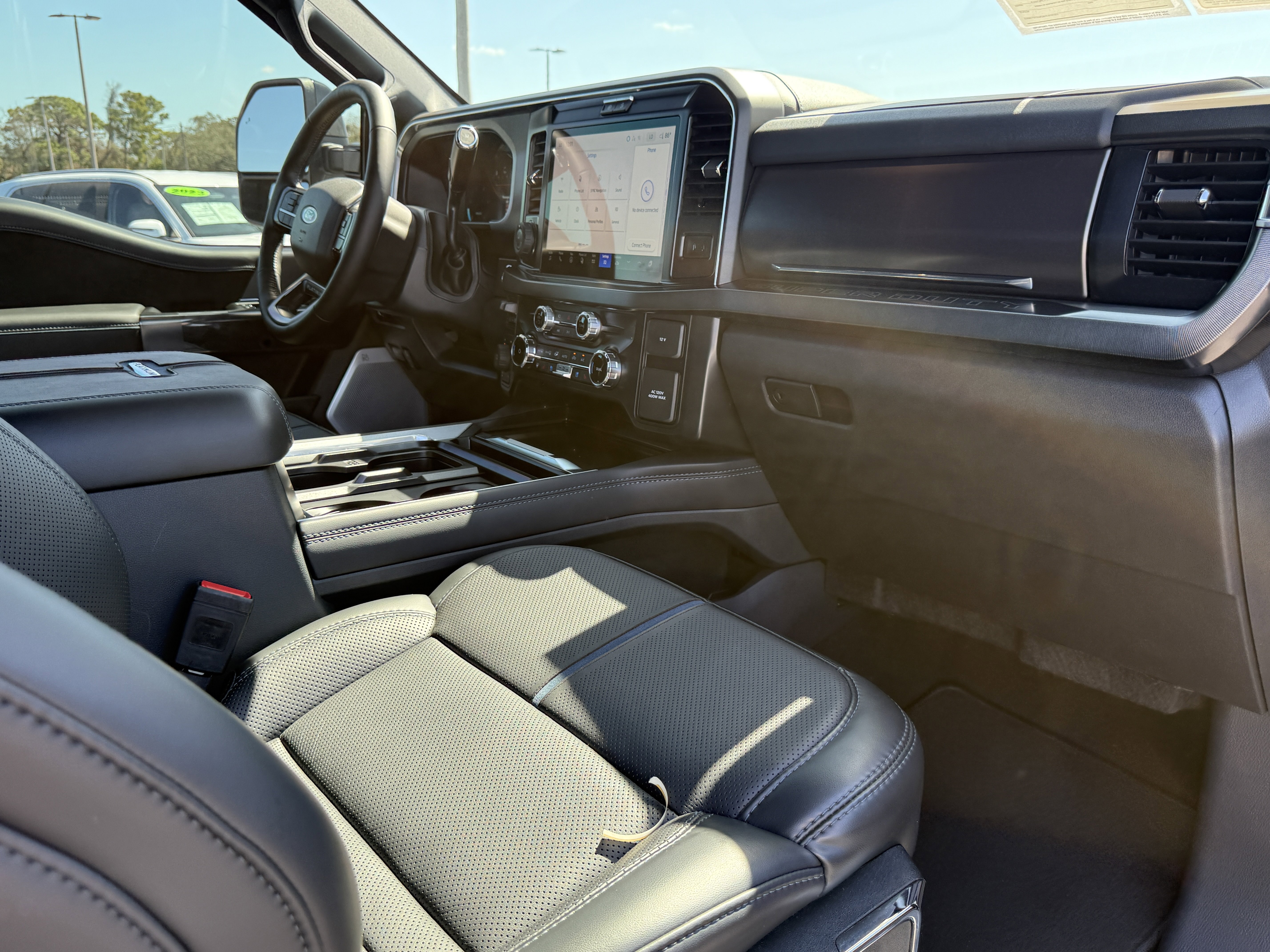 Certified 2026 Ford F250 Platinum AWD/4WD image 10