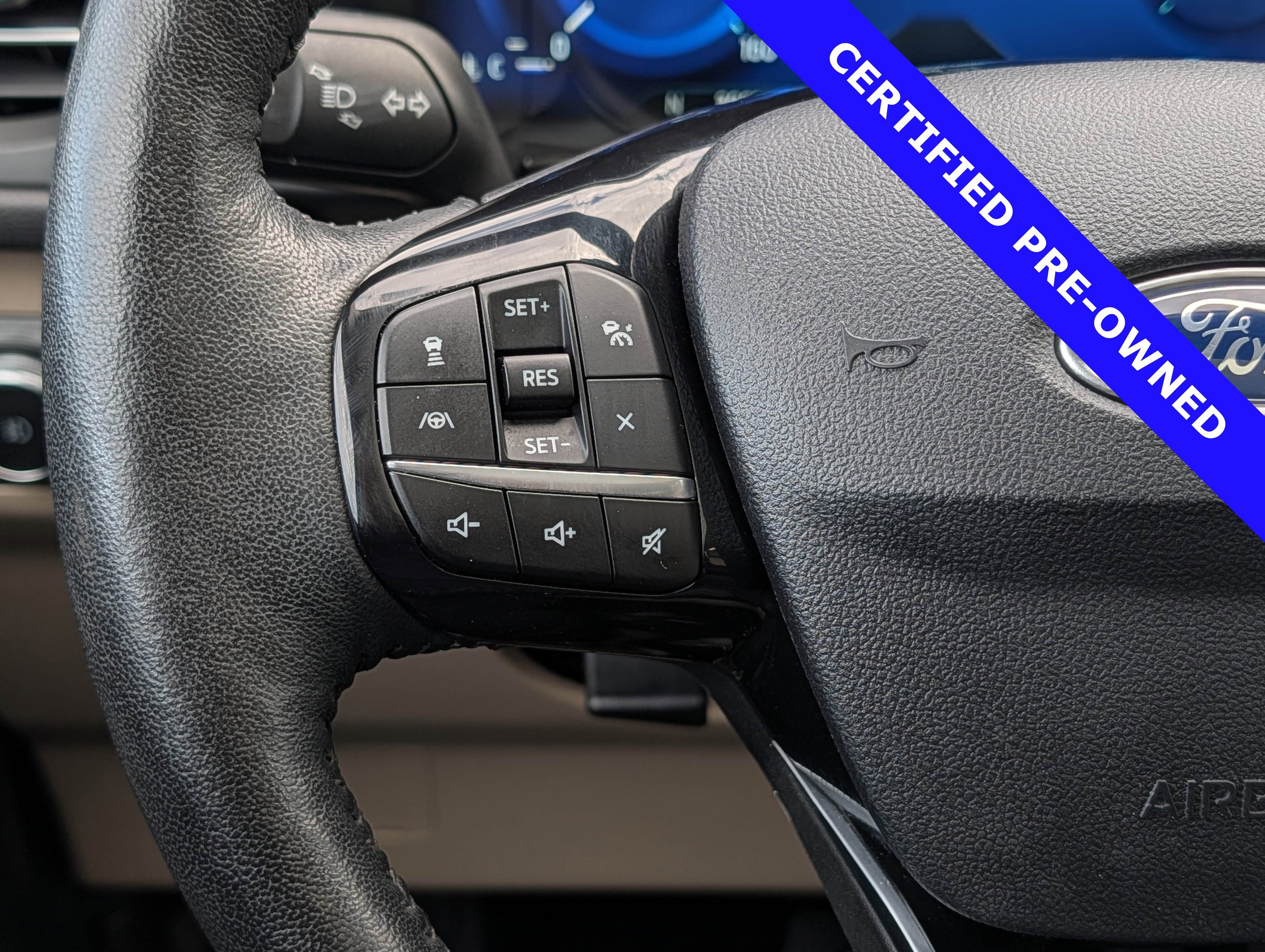 Certified 2021 Ford Escape Titanium FWD image 26
