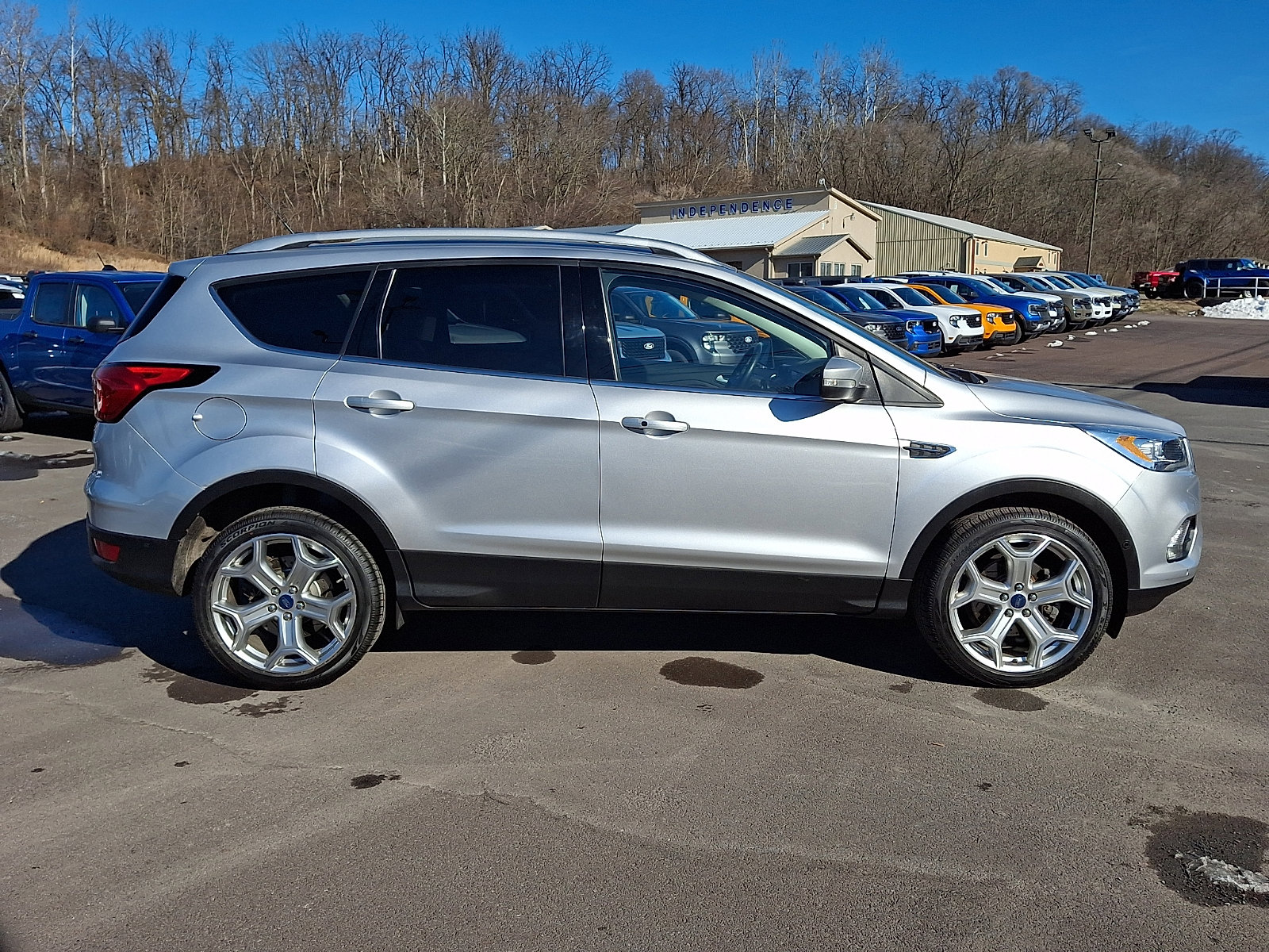 Certified 2019 Ford Escape Titanium image 12