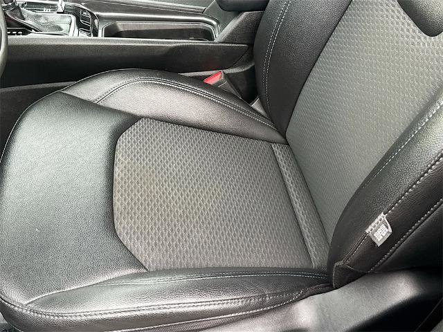 Used 2024 Jeep Compass Latitude image 16