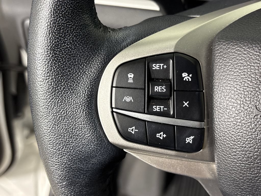 Certified 2022 Ford Explorer XLT w/ Equipment Group 202A RWD image 19