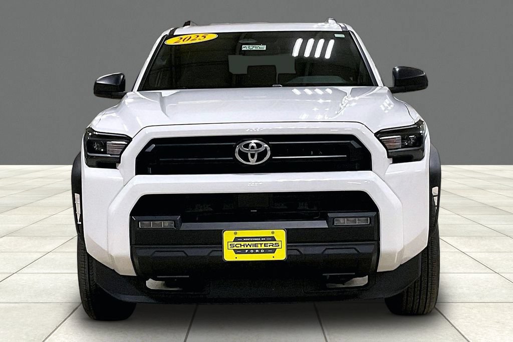 Used 2025 Toyota 4Runner SR5 AWD/4WD image 3