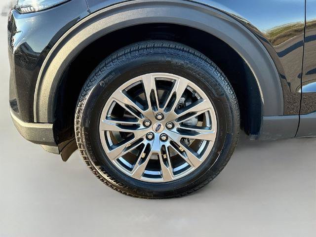 Certified 2025 Ford Explorer Active w/ Active Comfort Package AWD/4WD image 23
