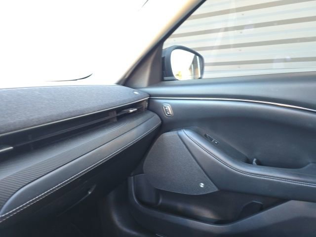 Certified 2021 Ford Mustang Mach-E Premium image 14