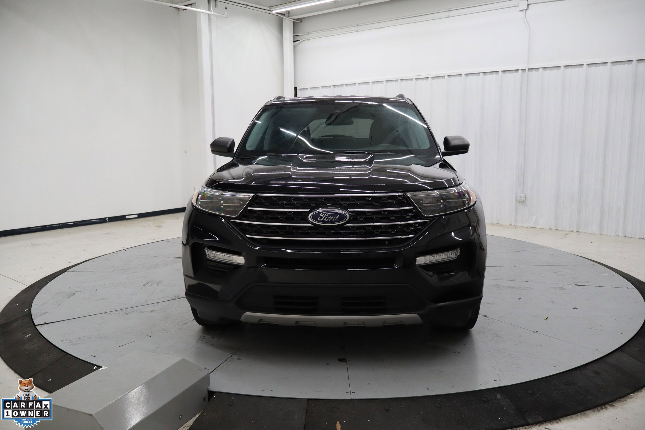 Certified 2023 Ford Explorer XLT w/ Equipment Group 202A AWD/4WD image 11