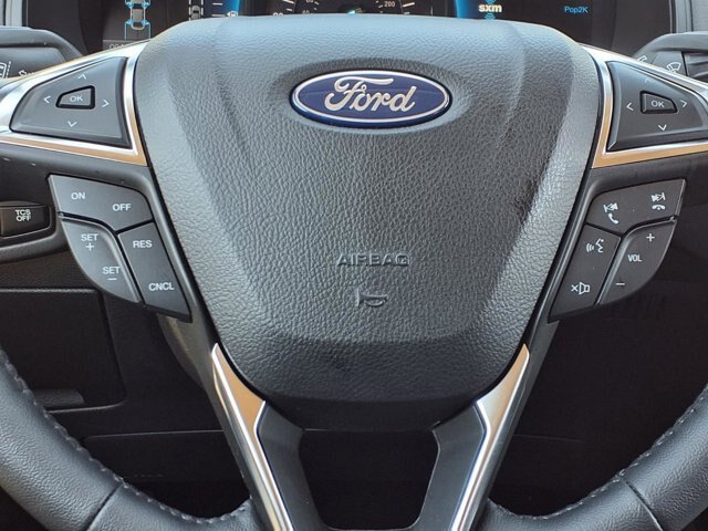 Certified 2024 Ford Edge SEL w/ Convenience Package AWD/4WD image 15