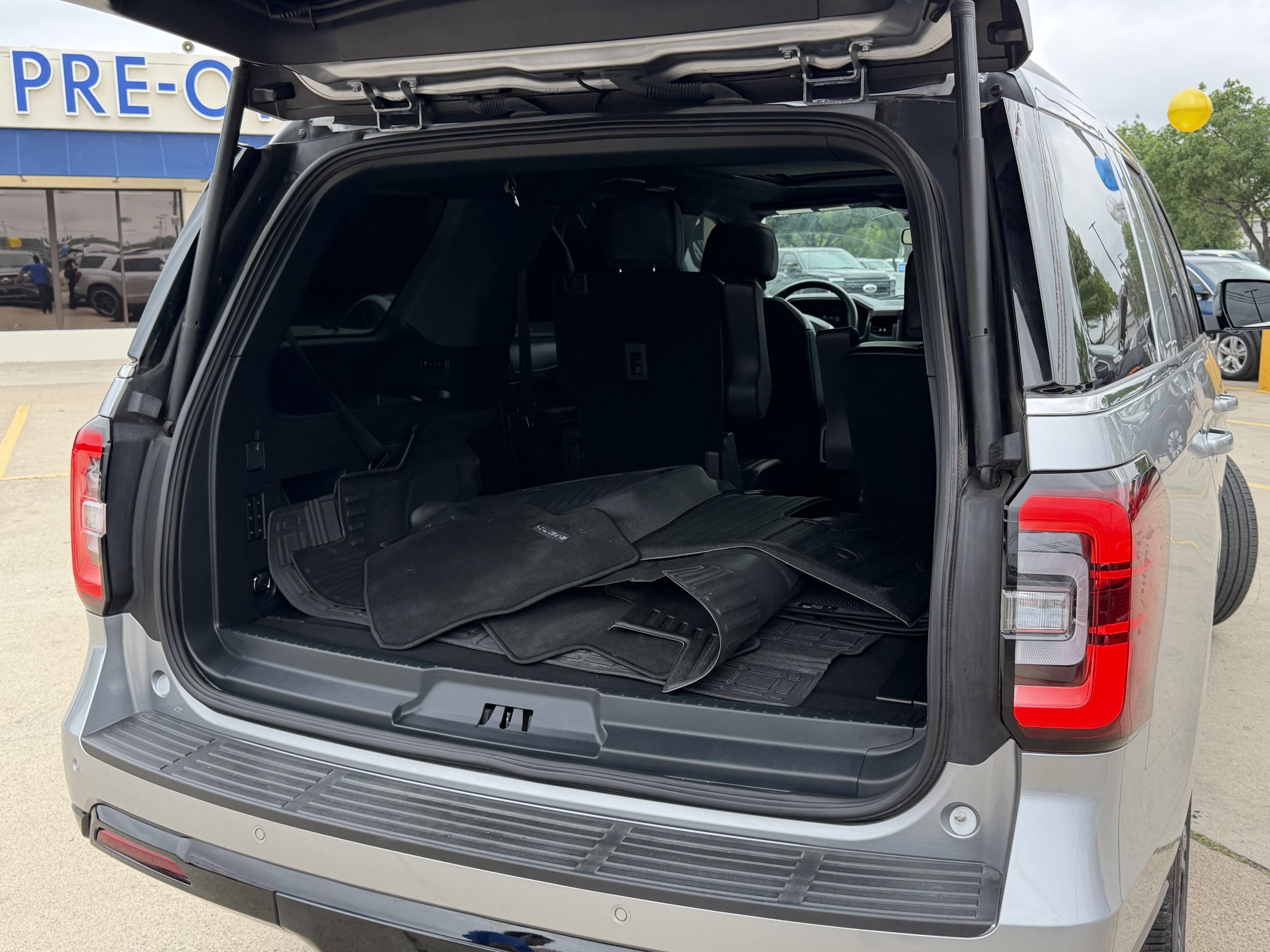 Certified 2024 Ford Expedition Limited RWD image 7