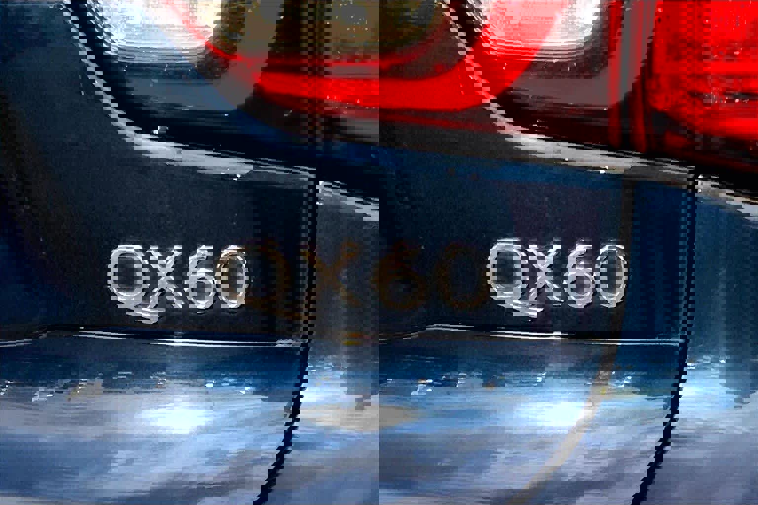 Used 2019 INFINITI QX60 Luxe w/ Sensory Package image 27