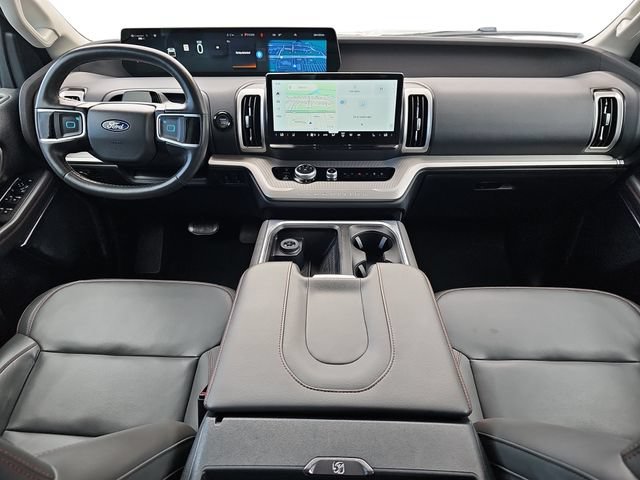 Certified 2025 Ford Expedition Active AWD/4WD image 11