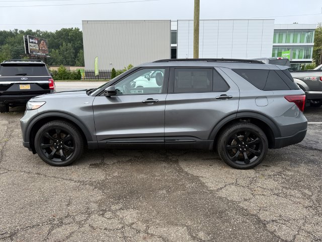Certified 2024 Ford Explorer ST-Line w/ Class IV Trailer Tow Package AWD/4WD image 7