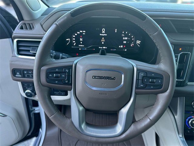 Used 2024 GMC Yukon XL Denali w/ Advanced Technology Package image 15