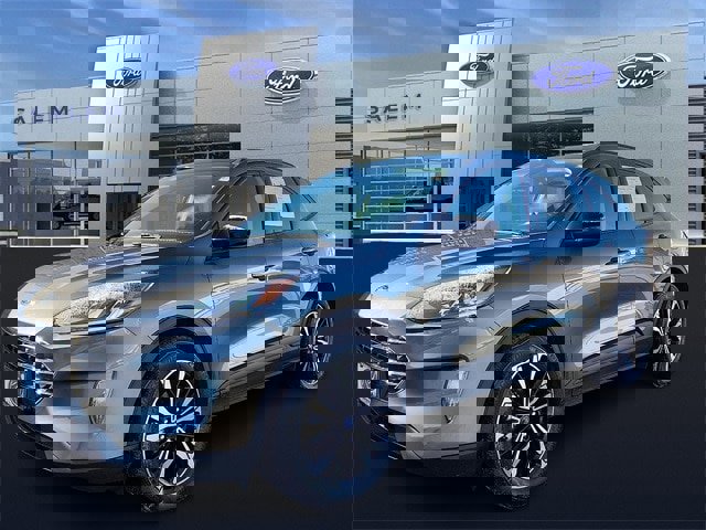 Certified 2022 Ford Escape SEL w/ SEL Stealth AWD Package image 6