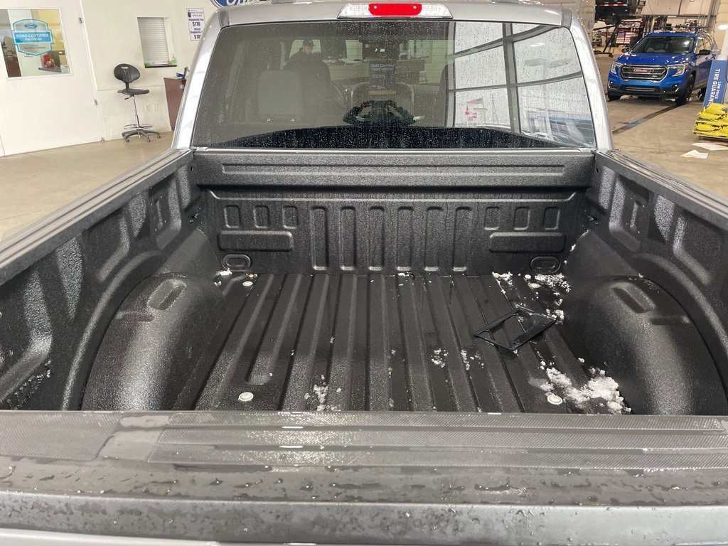 Certified 2022 Ford F150 XLT w/ Equipment Group 302A High image 9