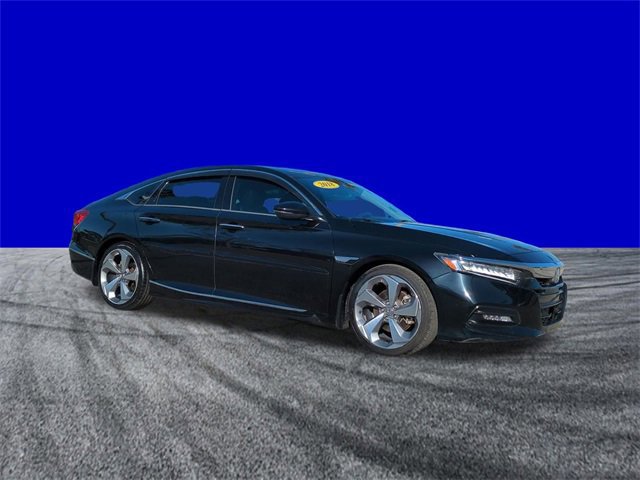 Used 2018 Honda Accord Touring image 8