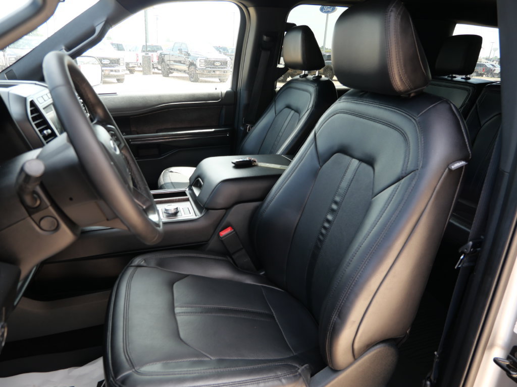 Certified 2021 Ford Expedition Limited AWD/4WD image 18