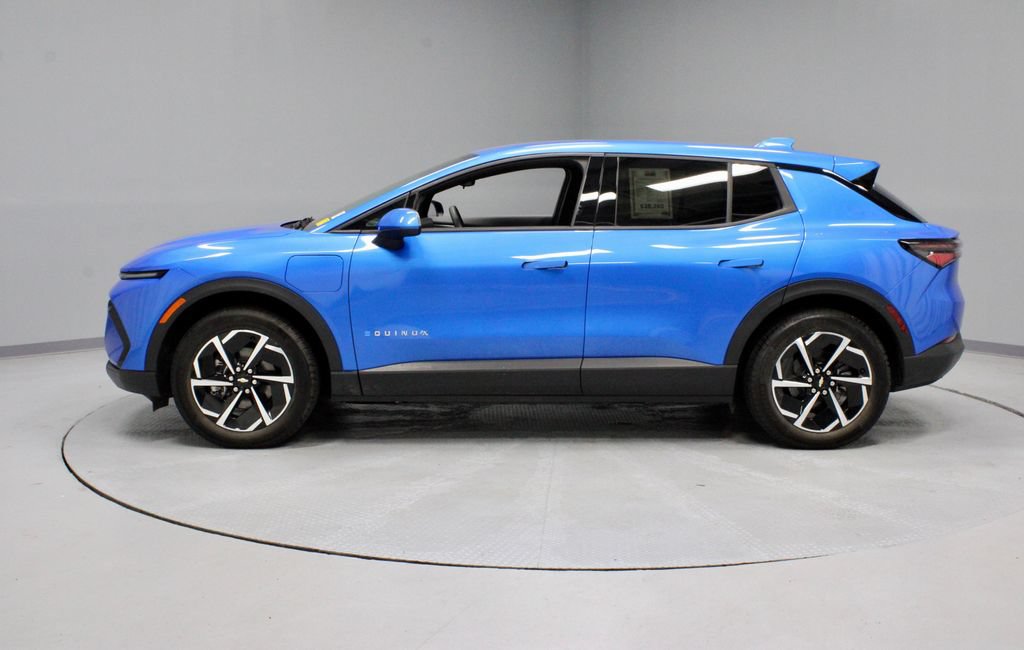 Used 2025 Chevrolet Equinox EV LT FWD image 7