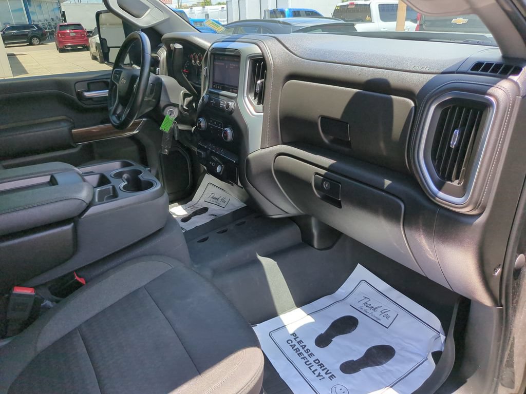 Used 2023 Chevrolet Silverado 2500 LT AWD/4WD image 14