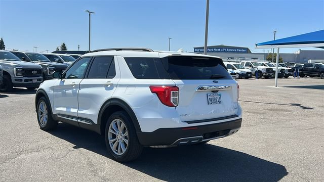 Certified 2023 Ford Explorer XLT w/ Equipment Group 202A AWD/4WD image 5