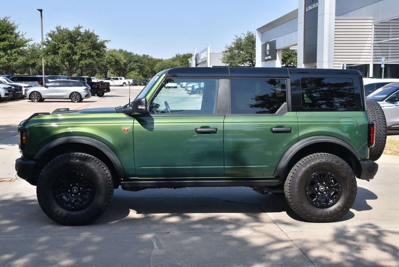 Certified 2025 Ford Bronco Badlands AWD/4WD image 12