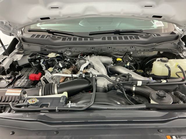 Certified 2025 Ford F350 Lariat w/ Black Appearance Package image 33