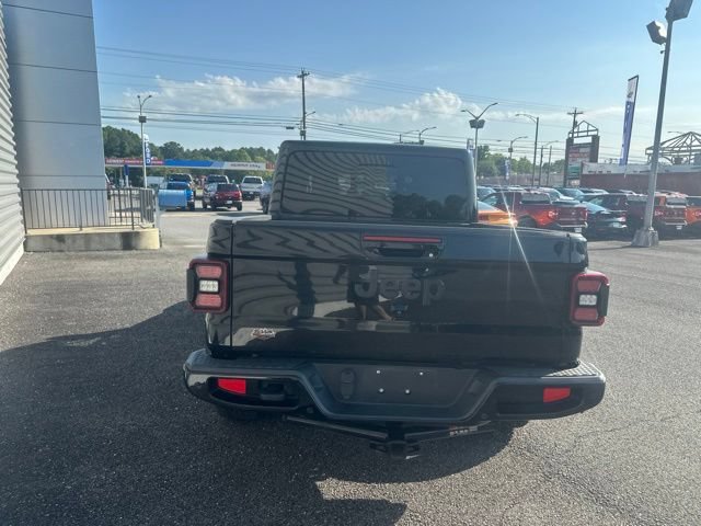 Used 2023 Jeep Gladiator Overland AWD/4WD image 4