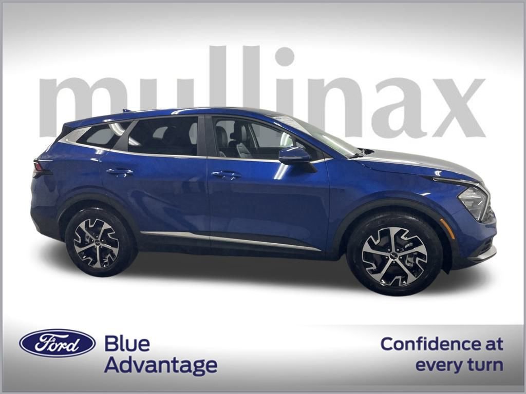 Used 2023 Kia Sportage EX image 6