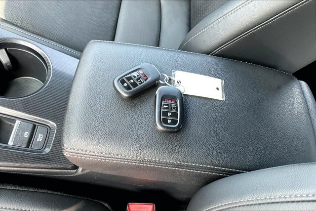 Used 2022 Honda Civic Sport Touring image 10