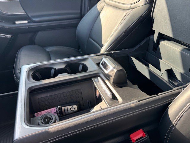 Certified 2025 Ford Expedition Platinum w/ Driver's Package image 26