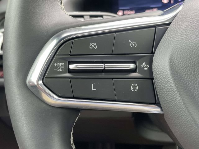 Used 2025 Chevrolet Traverse Z71 w/ Enhanced Driving Package AWD/4WD image 24
