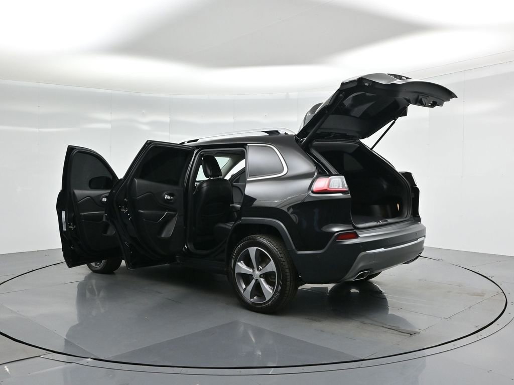 Used 2019 Jeep Cherokee Limited w/ Technology Group image 57