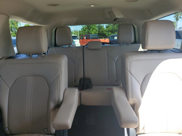 Certified 2023 Ford Expedition Limited image 17