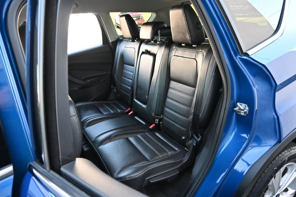 Certified 2018 Ford Escape SEL AWD/4WD image 25