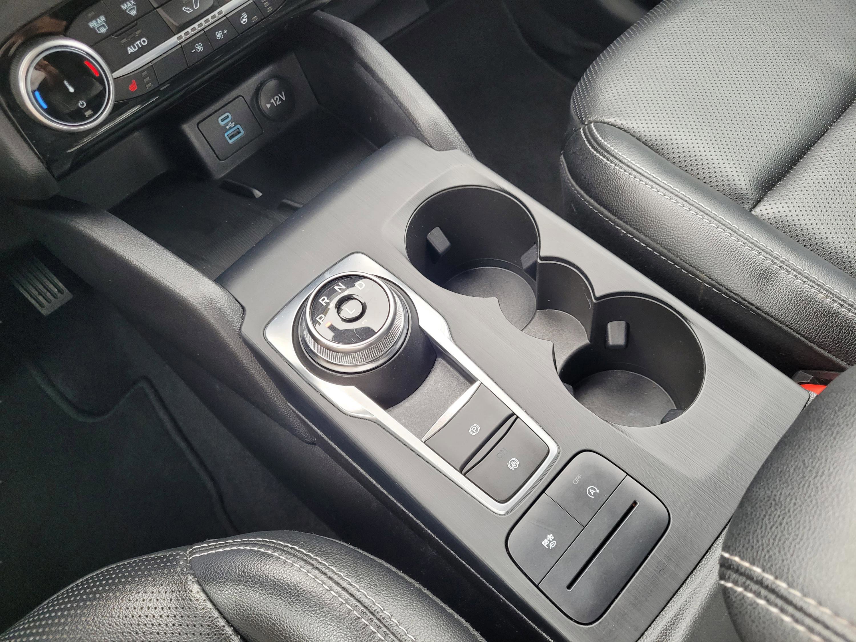 Certified 2022 Ford Escape SEL w/ Technology Package AWD/4WD image 26
